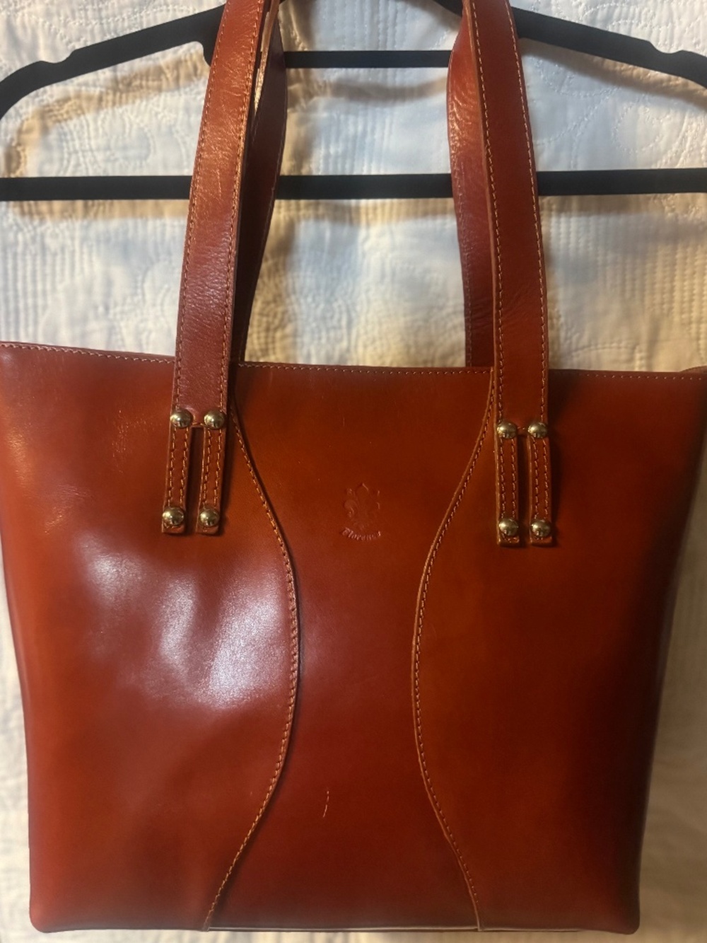BEAUTIFUL 100% LEATHER HANDBAG